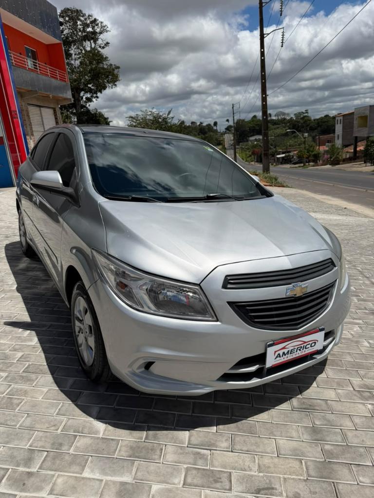 Chevrolet Onix ONIX HATCH Joy 1.0 8V Flex 5p Mec. 2018