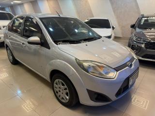 Foto do veículo Ford Fiesta 1.6 Rocam Flex Sedan Se