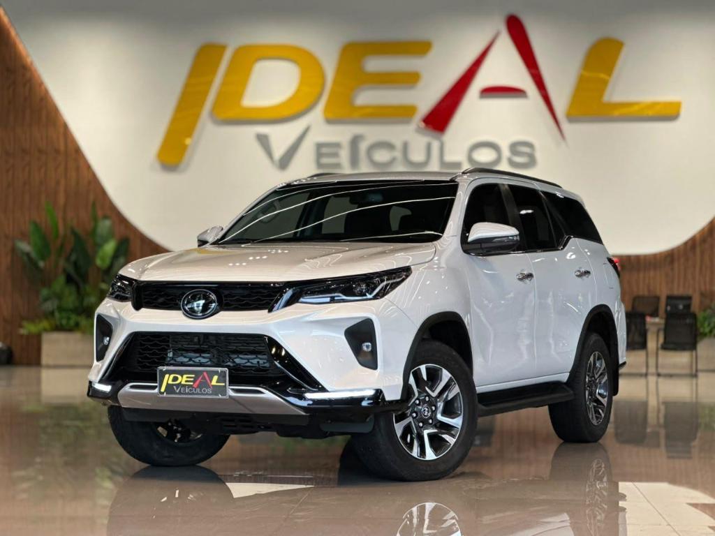 Toyota Sw4 2.8 Tdi Srx Platinum 7l Auto 4wd 2025