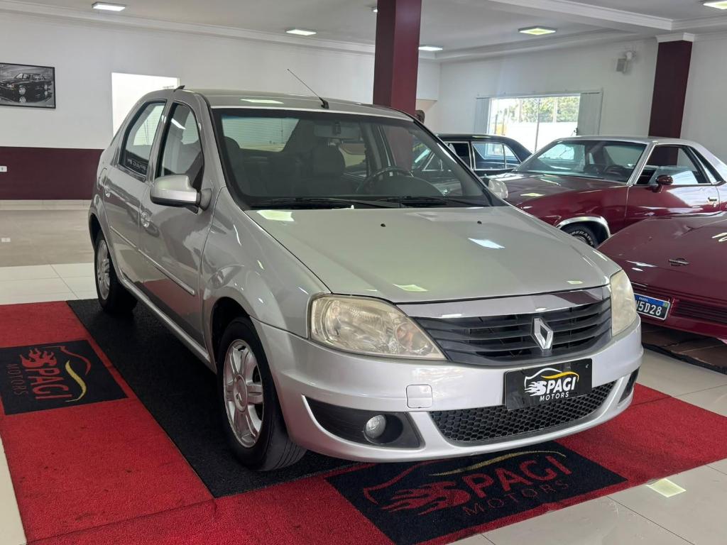 Renault Logan EXPRESSION HI-FLEX 1.6 8V 4P 2011