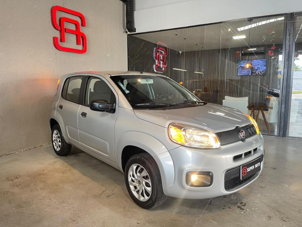 Fiat Uno UNO ATTRACTIVE 1.0 Flex 6V 5p 2015