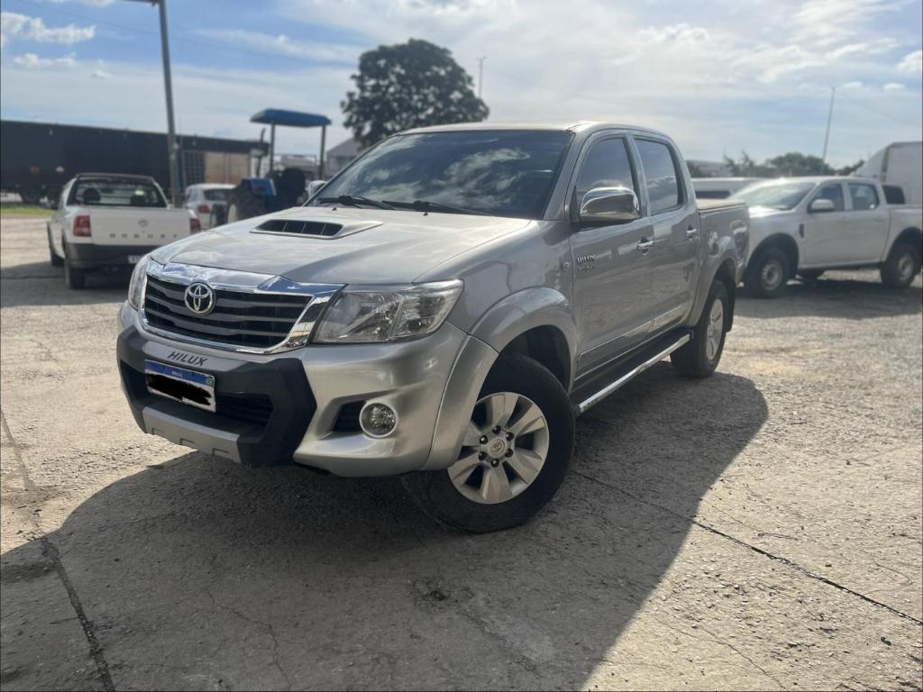Toyota Hilux 2015