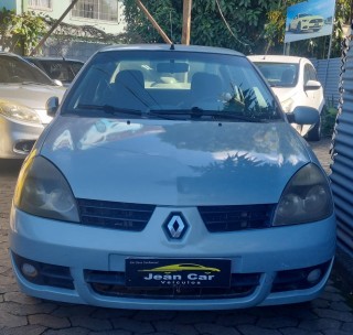 Foto do veículo Renault Clio 1.6 16v Privilege Hi-flex