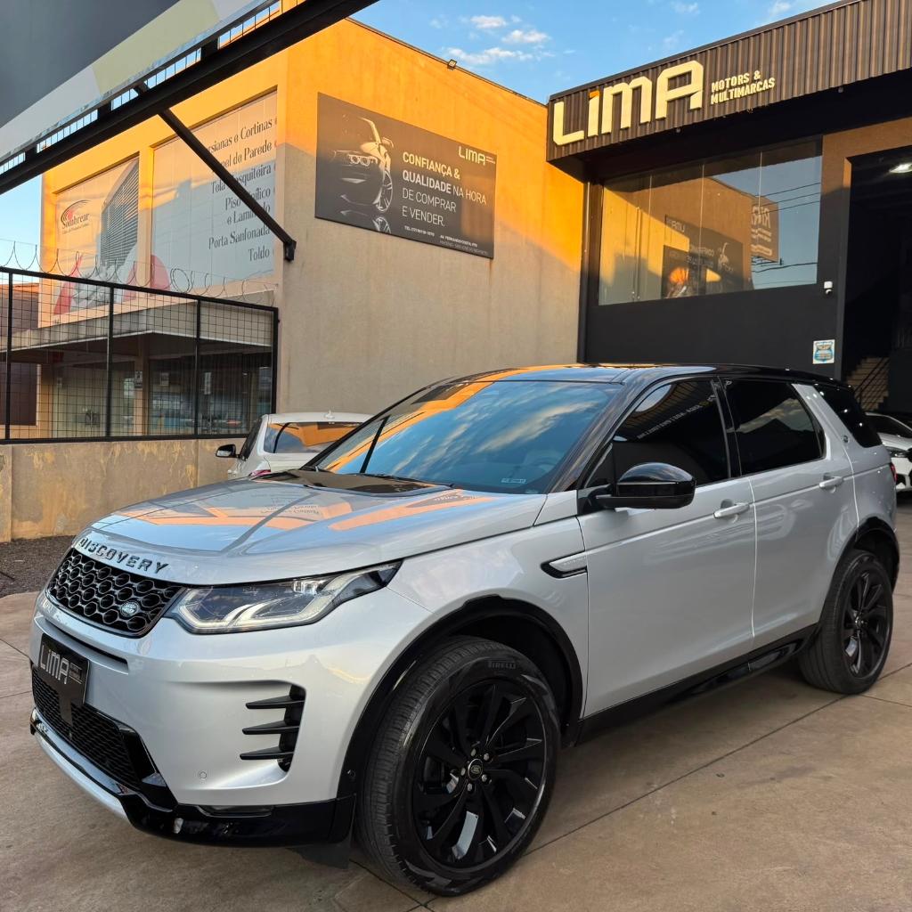 Land Rover Discovery 2024