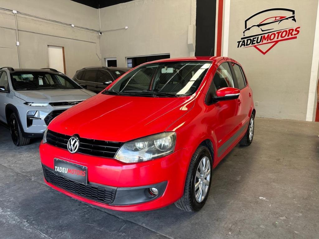 Volkswagen Fox 1.6 Vht Total Flex 2013
