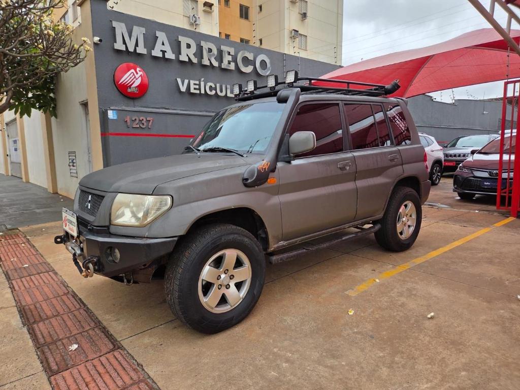 Mitsubishi Pajero Pajero TR4 2.0/ 2.0 Flex 16V 4x4 Mec. 2004