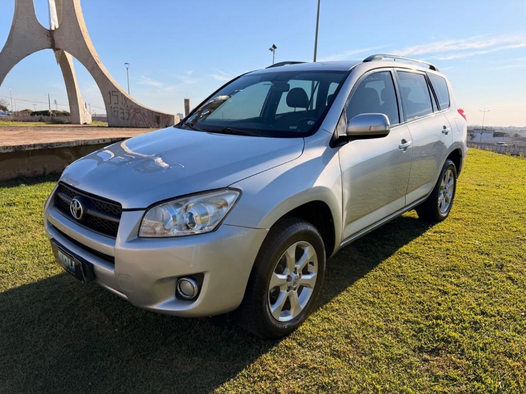 Toyota Rav4 RAV4 2.0 4x4 16V Aut. 2011