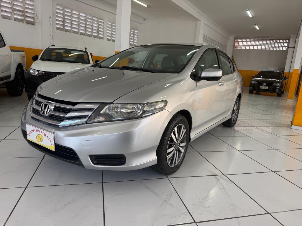 Honda City 1.5 LX 16V FLEX 4P AUTOMÁTICO 2013