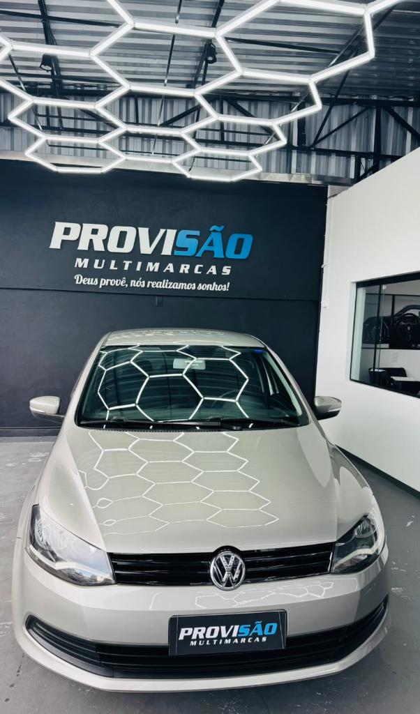 Volkswagen Voyage 2015