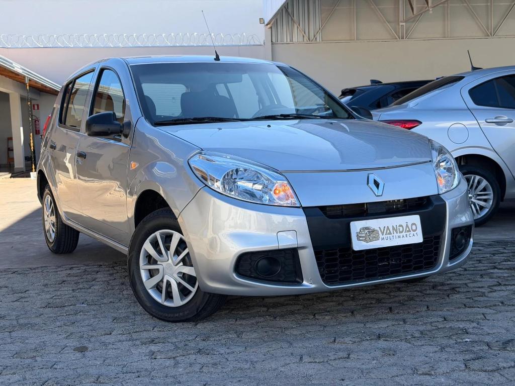 Renault Sandero AUTHENTIQUE HI-FLEX 1.0 16V 5P 2013