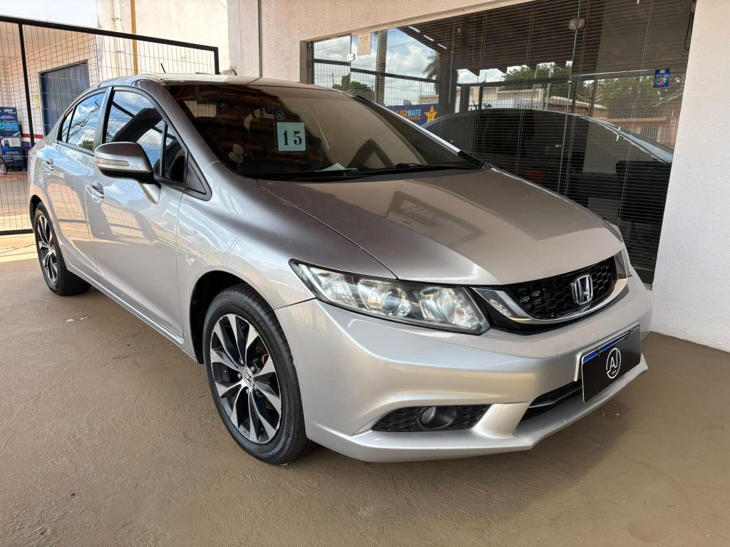 Honda Civic Civic Sedan LXR 2.0 Flexone 16V Aut. 4p 2015