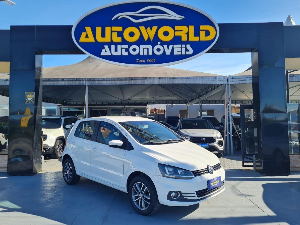Volkswagen Fox TRENDLINE 1.0 FLEX 12V 5P 2016