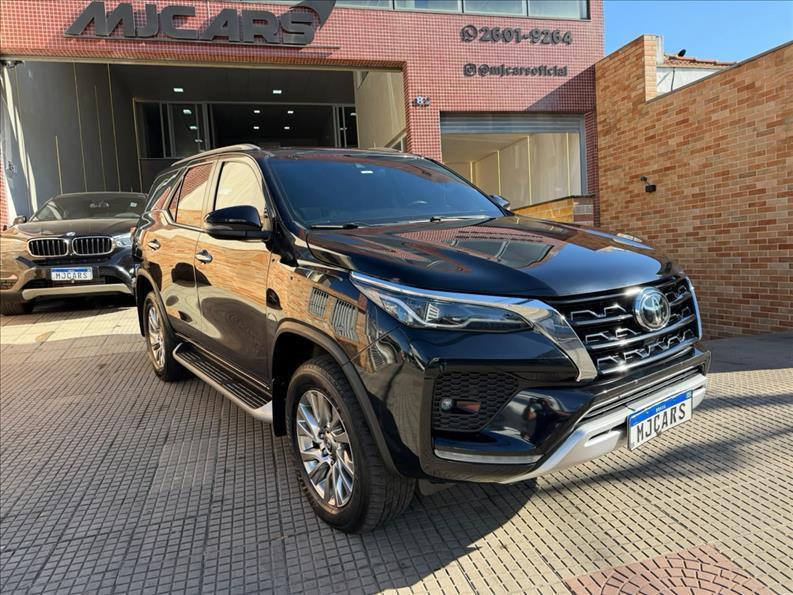 Toyota Hilux Sw4 Hilux SW4 SRX 4x4 2.8 TDI 16V Dies. Aut. 2021