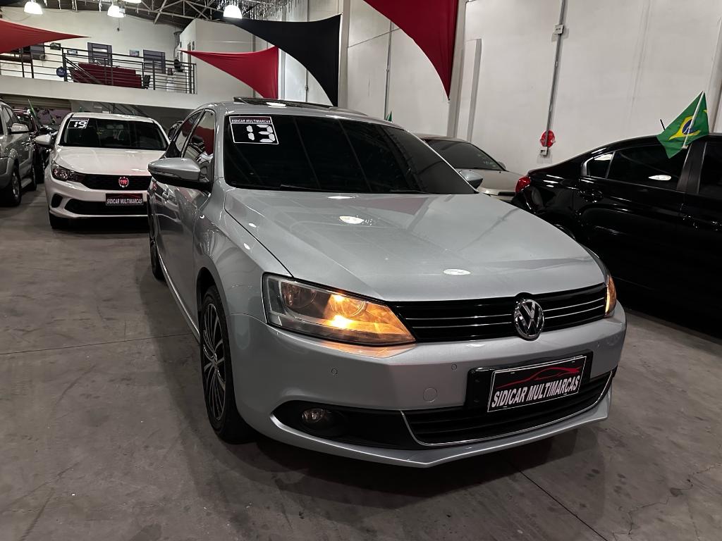Volkswagen Jetta HIGHLINE 2.0 TSI 211CV DSG 2013