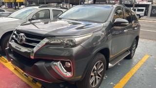 Foto do veículo Toyota Hilux Sw4 Srx 4x4 4.0 V6 24v Aut.