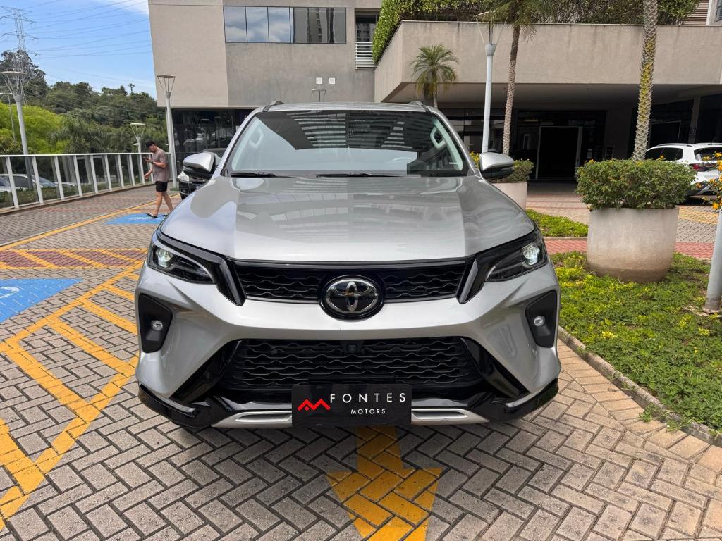 Toyota Hilux Sw4 Hilux SW4 GRS 2.8 TB 4x4 Diesel Aut. 2024
