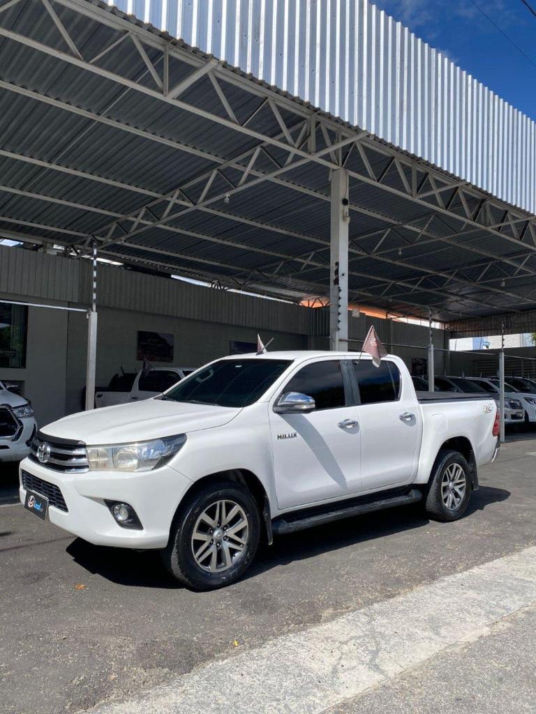 Toyota Hilux Hilux CD 4x4 2.8 Diesel Mec. 2017