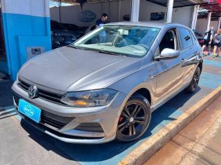 Foto do veículo Volkswagen Polo 1.0