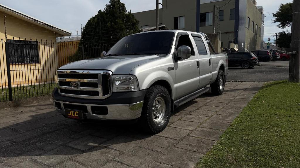 Ford F-250 F-250 XLT 4.2 180cv CD TB Diesel 2006