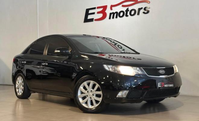KIA Cerato 1.6 SX 16V FLEX 4P AUTOMÁTICO 2011