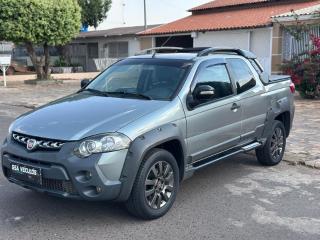 Foto do veículo Fiat Strada 1.8 E.torq Flex Cd Adventure