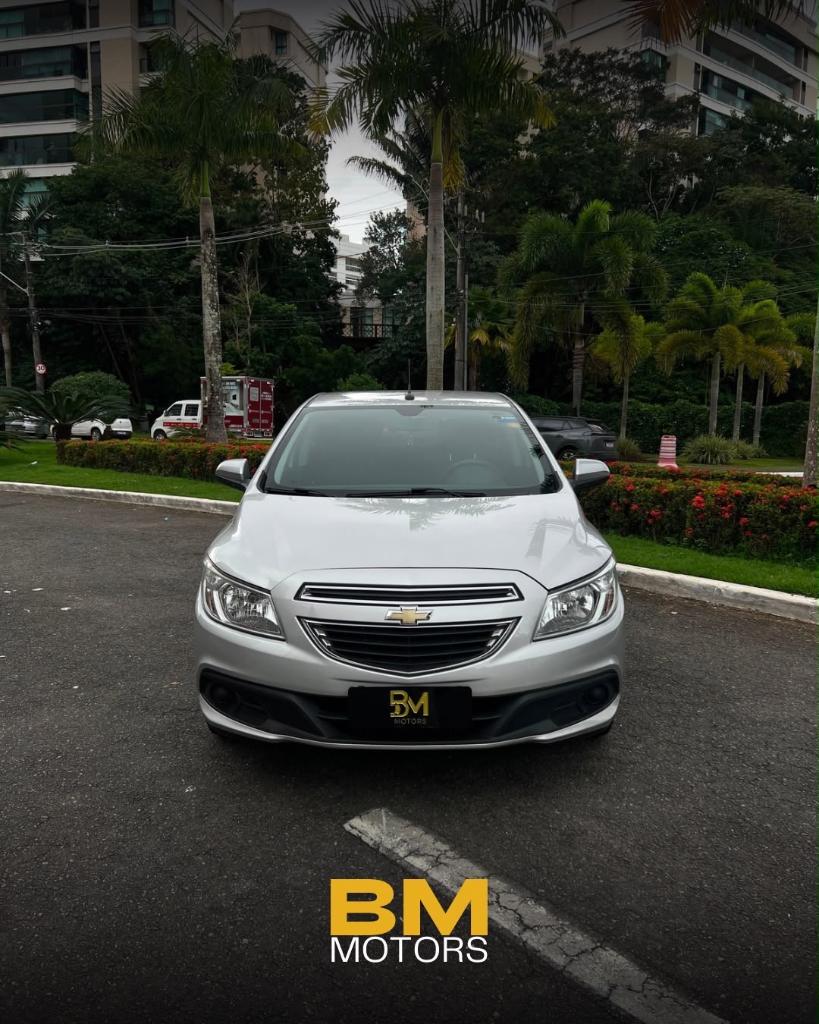 Chevrolet Onix ONIX HATCH LT 1.0 8V FlexPower 5p Mec. 2014