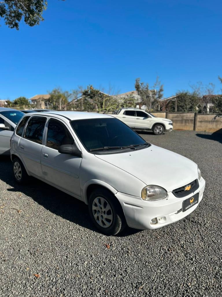 Chevrolet Corsa Wind