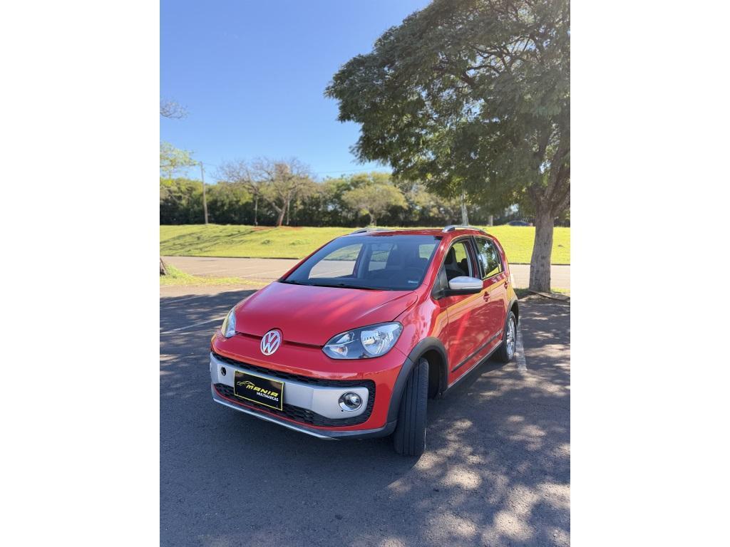 Volkswagen Up up! cross 1.0 TSI Total Flex 12V 5p 2016