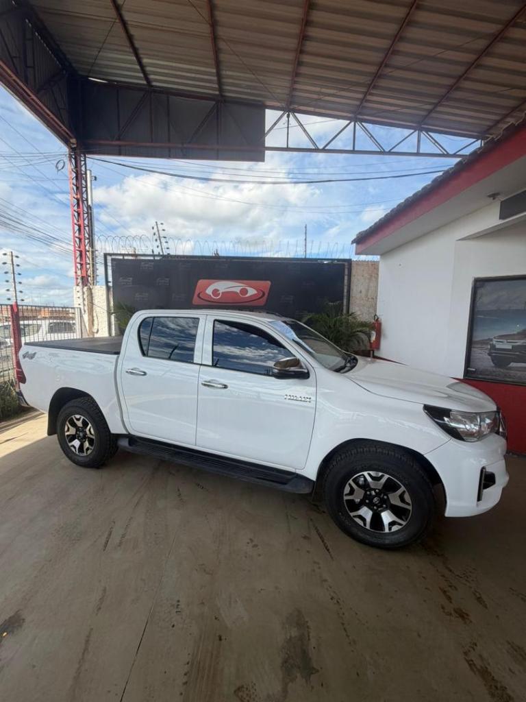 Toyota Hilux 2020