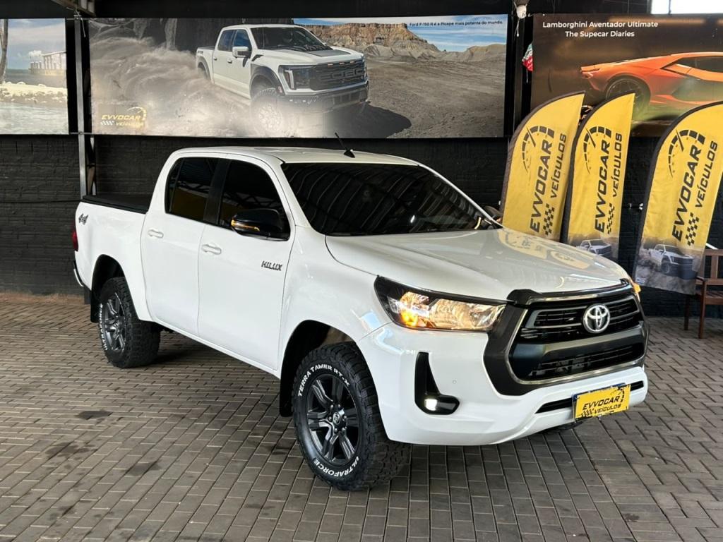 Toyota Hilux HILUX CD GR-S 4X4 2.8 TDI DIES. AUT. 2022