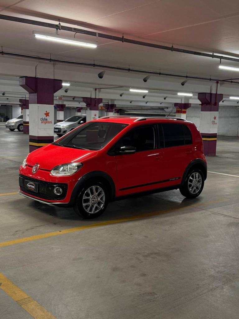Volkswagen Up up! cross 1.0 TSI Total Flex 12V 5p 2016