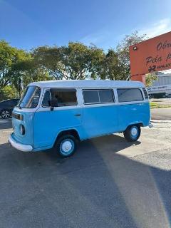 Foto do veículo Volkswagen Kombi Carat