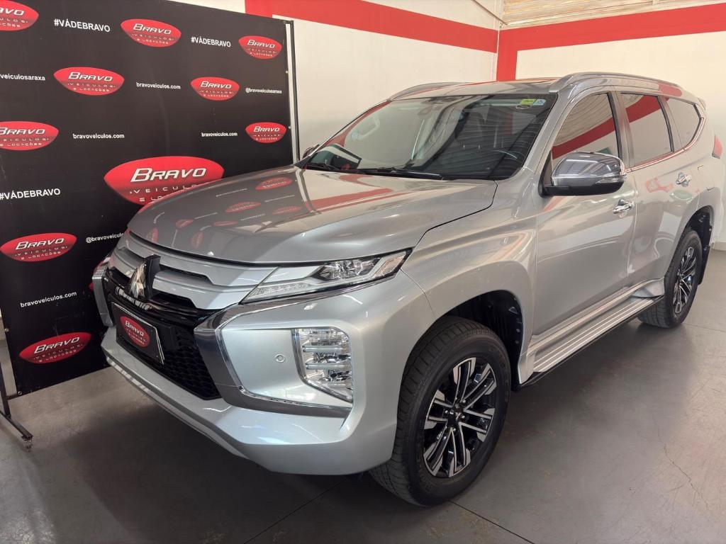 Mitsubishi Pajero 2023