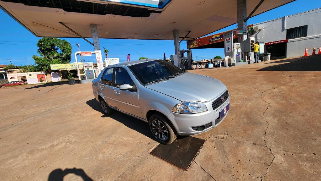 Fiat Siena Siena EL 1.0 mpi Fire Flex 8V 4p 2011