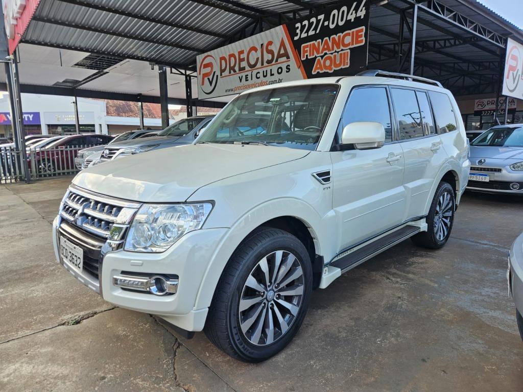 Mitsubishi Pajero Pajero 3.2 4x4 T.I. Dies. 5p Aut 2019