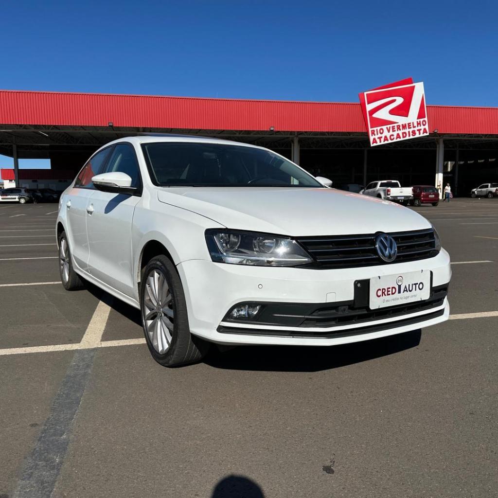 Volkswagen Jetta JETTA Comfortline 1.4 TSI 16V 4p Aut. 2017