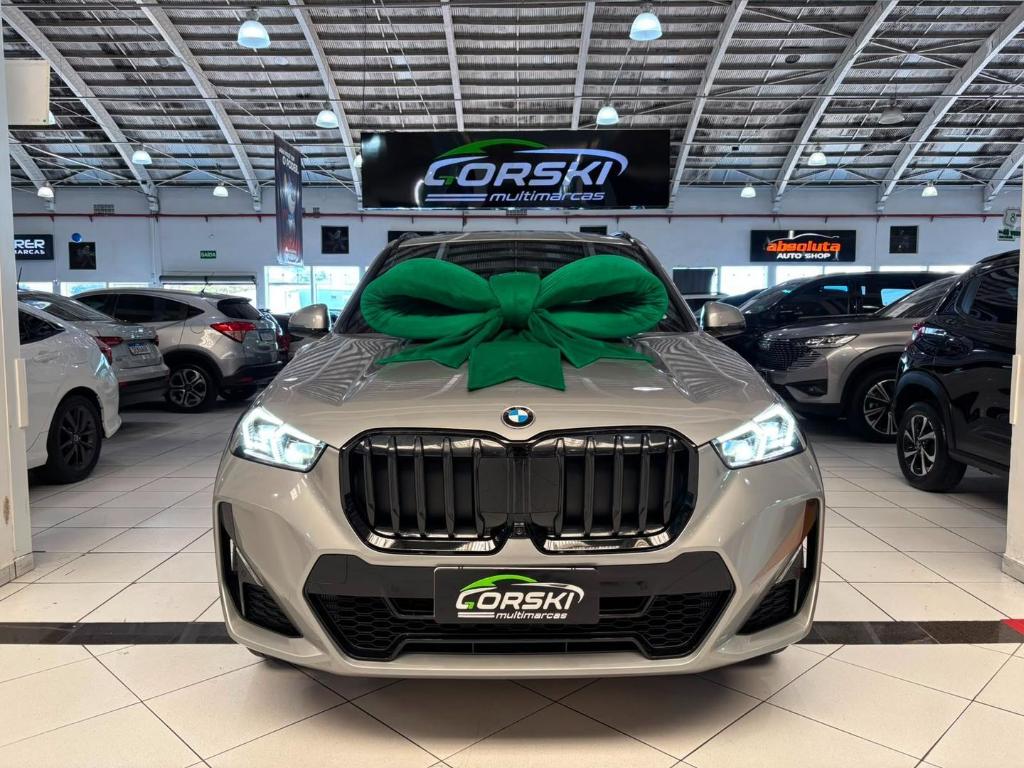 BMW X1 2.0 16V TURBO ACTIVEFLEX SDRIVE20I M SPORT 25 ANOS 4P AUTOMÁTICO 2023