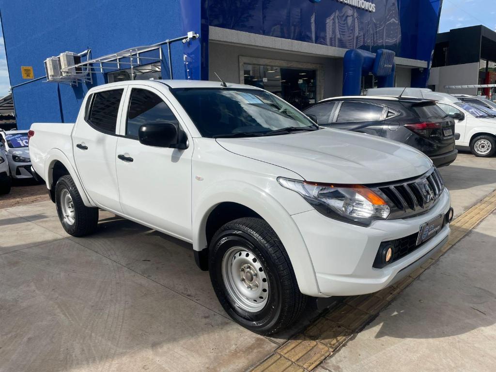 Mitsubishi L200 2024