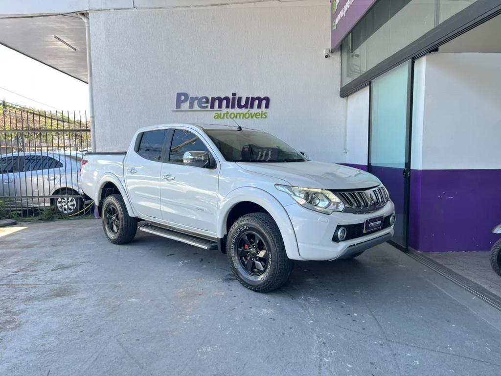 Mitsubishi L200 Triton Sport 2.4 D Hpe S Auto 4wd 2018