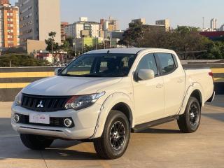 Foto do veículo Mitsubishi L200 2.4 D Triton Gl 4wd