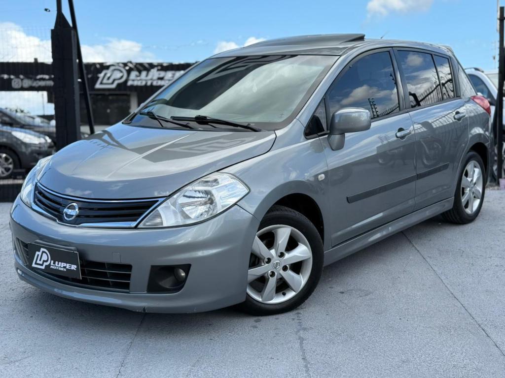 Nissan Tiida 1.8 SL 16V FLEX 4P AUTOMÁTICO 2013