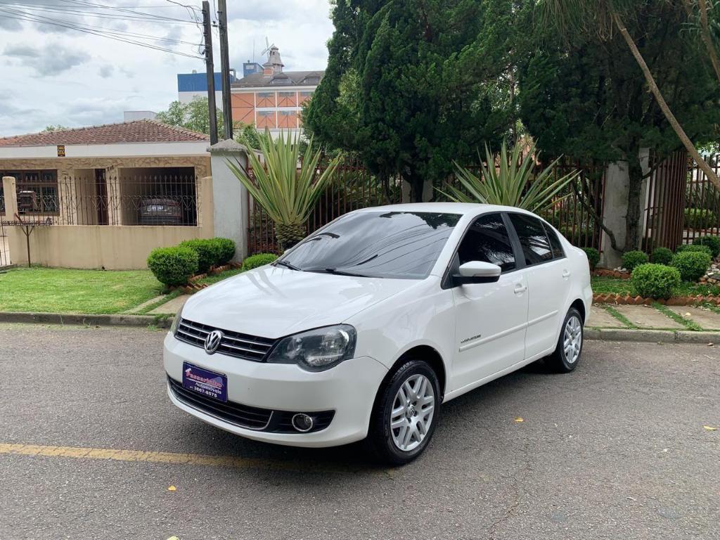 Volkswagen Polo 1.6 8V 2014