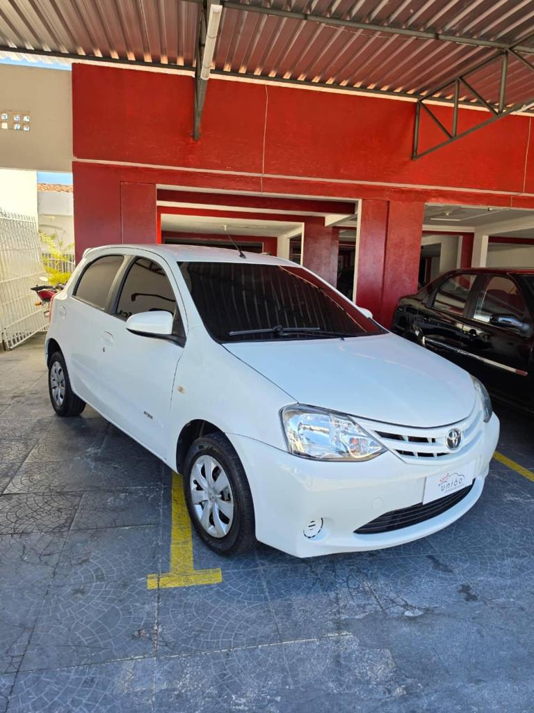 Toyota Etios 2016