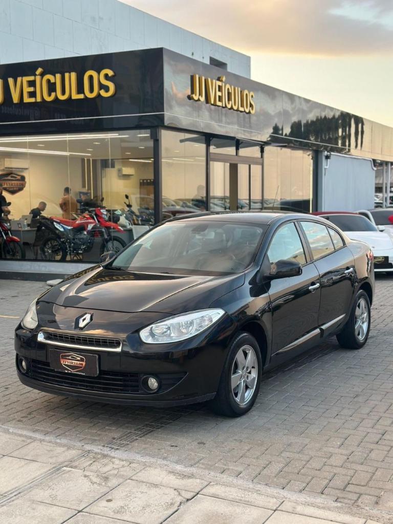 Renault Fluence DYNAMIQUE 2.0 MT FLEX 2014