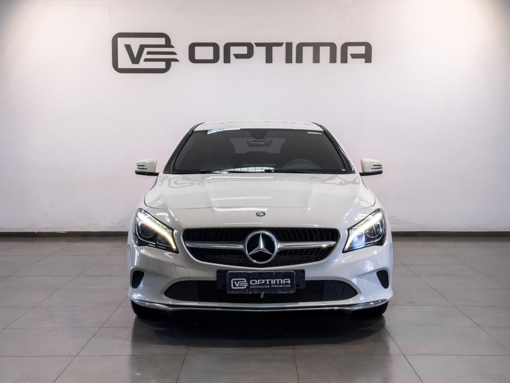 Mercedes-Benz Cla-200 2017