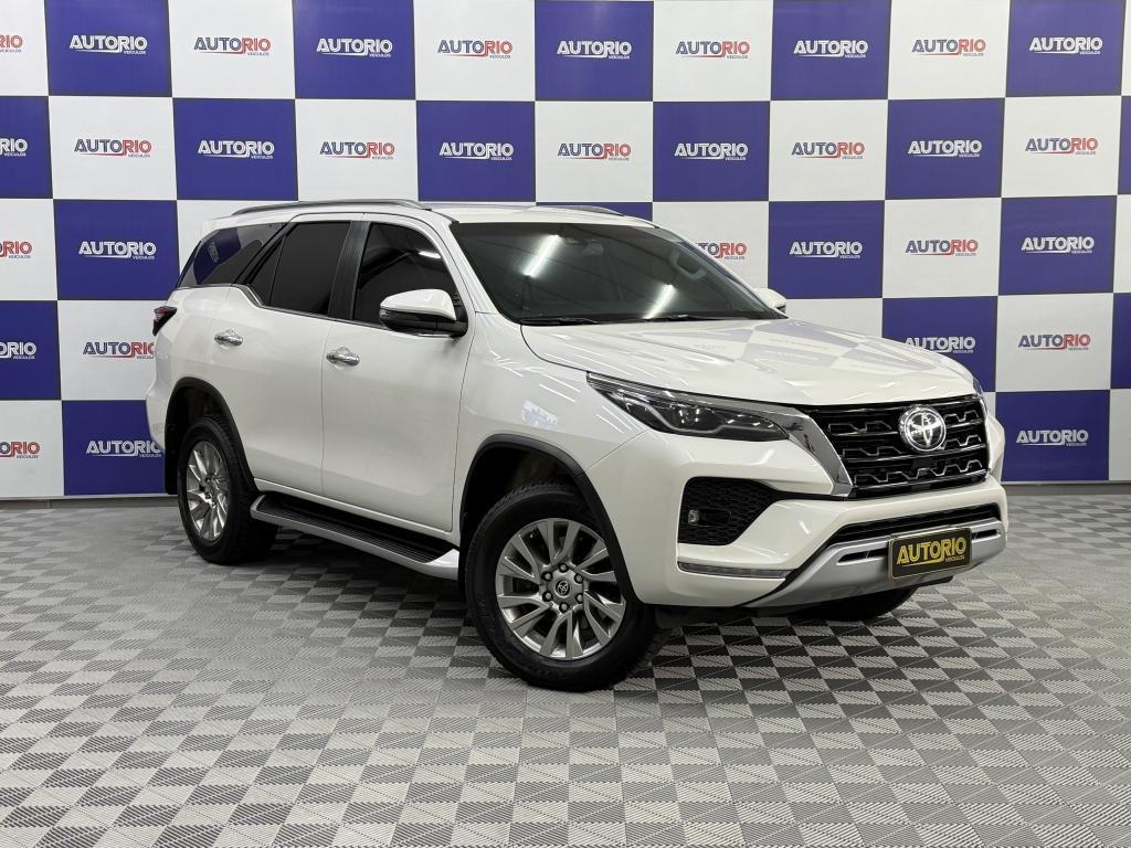 Toyota Hilux Sw4