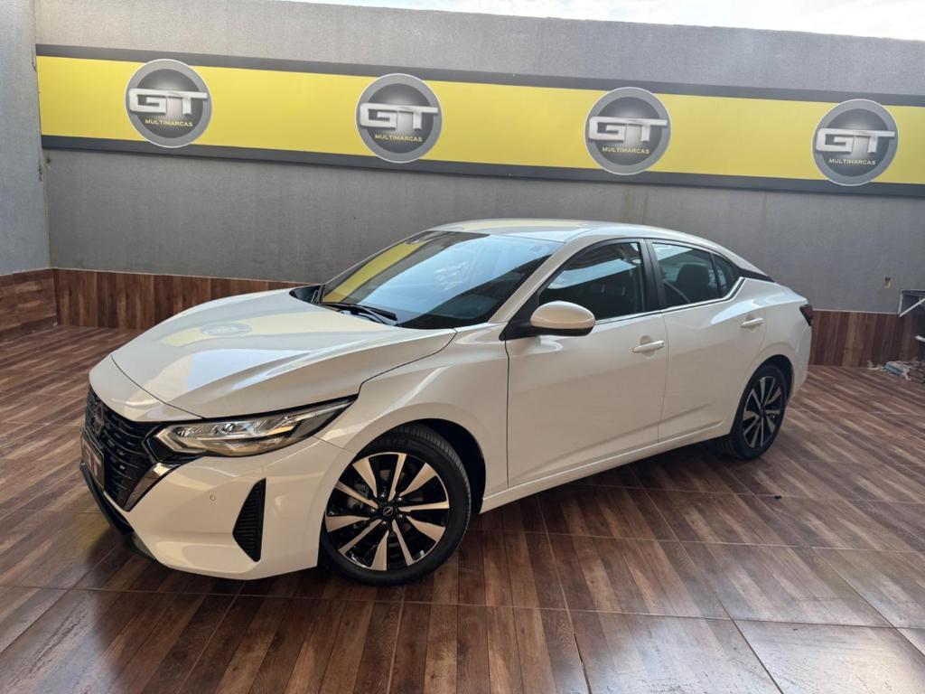 Nissan Sentra ADVANCE 2.0 16V CVT 2025