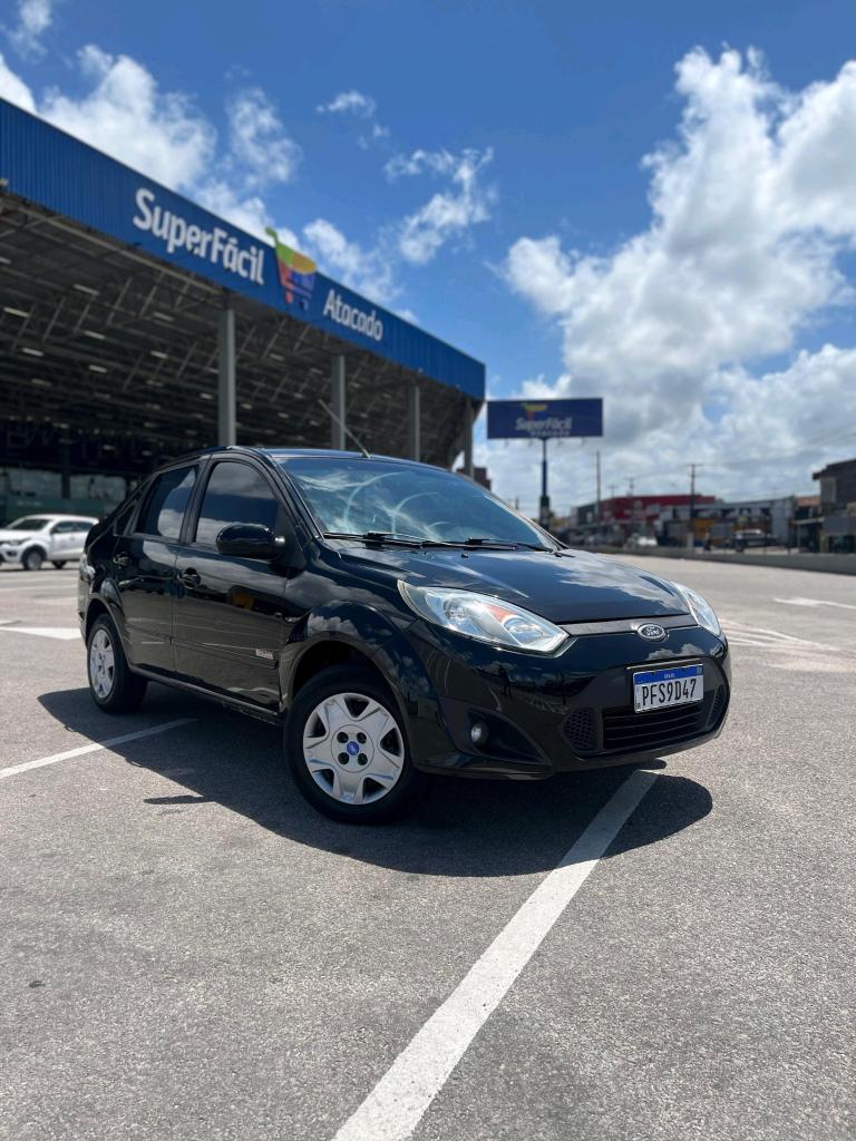 Ford Fiesta 1.6 8V FLEX 2013