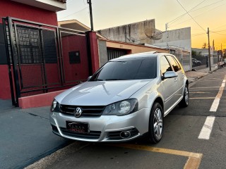 Foto do veículo Volkswagen Golf 1.6 Vht Total Flex Sportline Ltd Edition