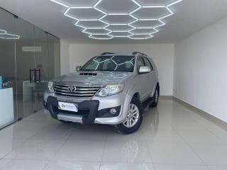 Foto do veículo Toyota Hilux Cd Srv D4-d 4x4 3.0 Tdi Diesel Aut